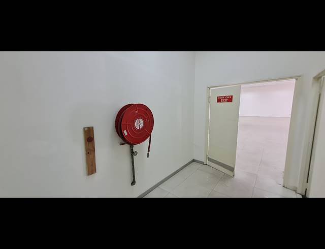 800M² WAREHOUSE TO LET IN BENONI CENTRAL